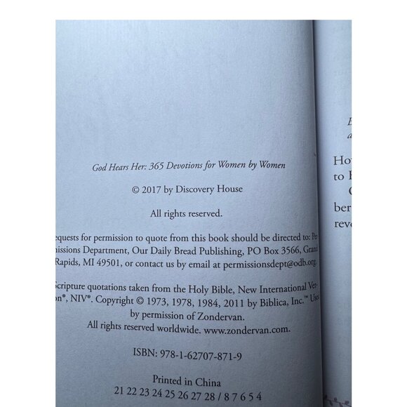 God Hears Her: 365 Devotions for Women by Women Hardcover 2017 - Picture 6 of 6